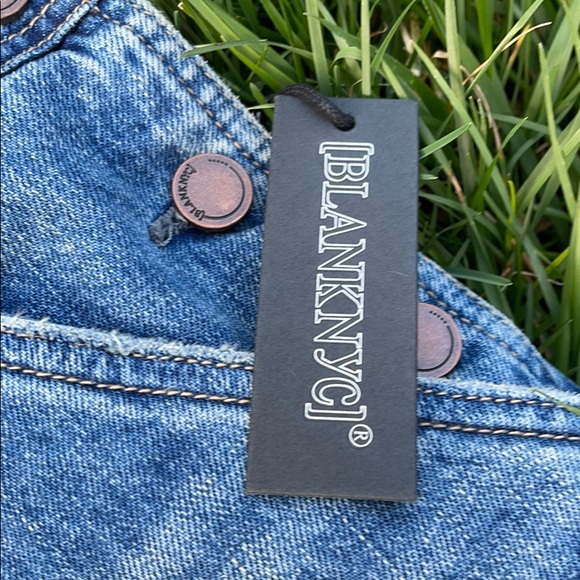 🌺 BLANK-NYC; BNWT Denim Kingpin Shortall; Sz. W32 - Picture 7 of 16